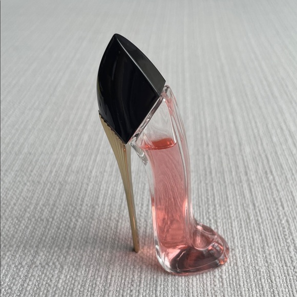Carolina Herrera Other - Carolina Herrera VERY good girl 7ml miniature